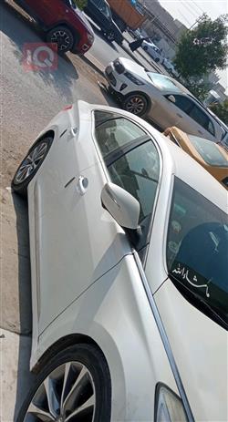 هیوندای ازێرا